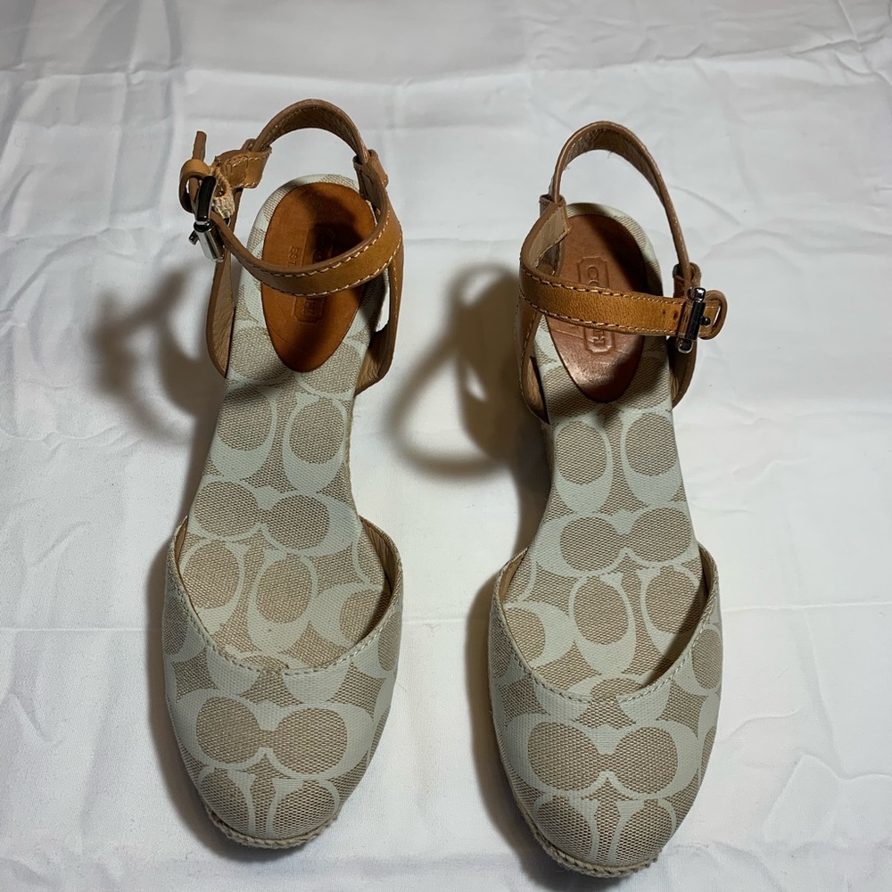 Coach wedges